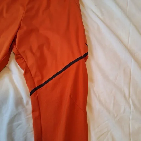 NIKE DRI-FIT CAMPFIRE ORANGE CARGO TRAINING PANTS MEN´S SIZE MEDIUM 927360-893 Pants